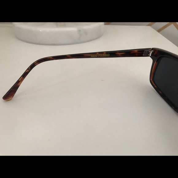 Tortoise sunglasses - Picture 3 of 5
